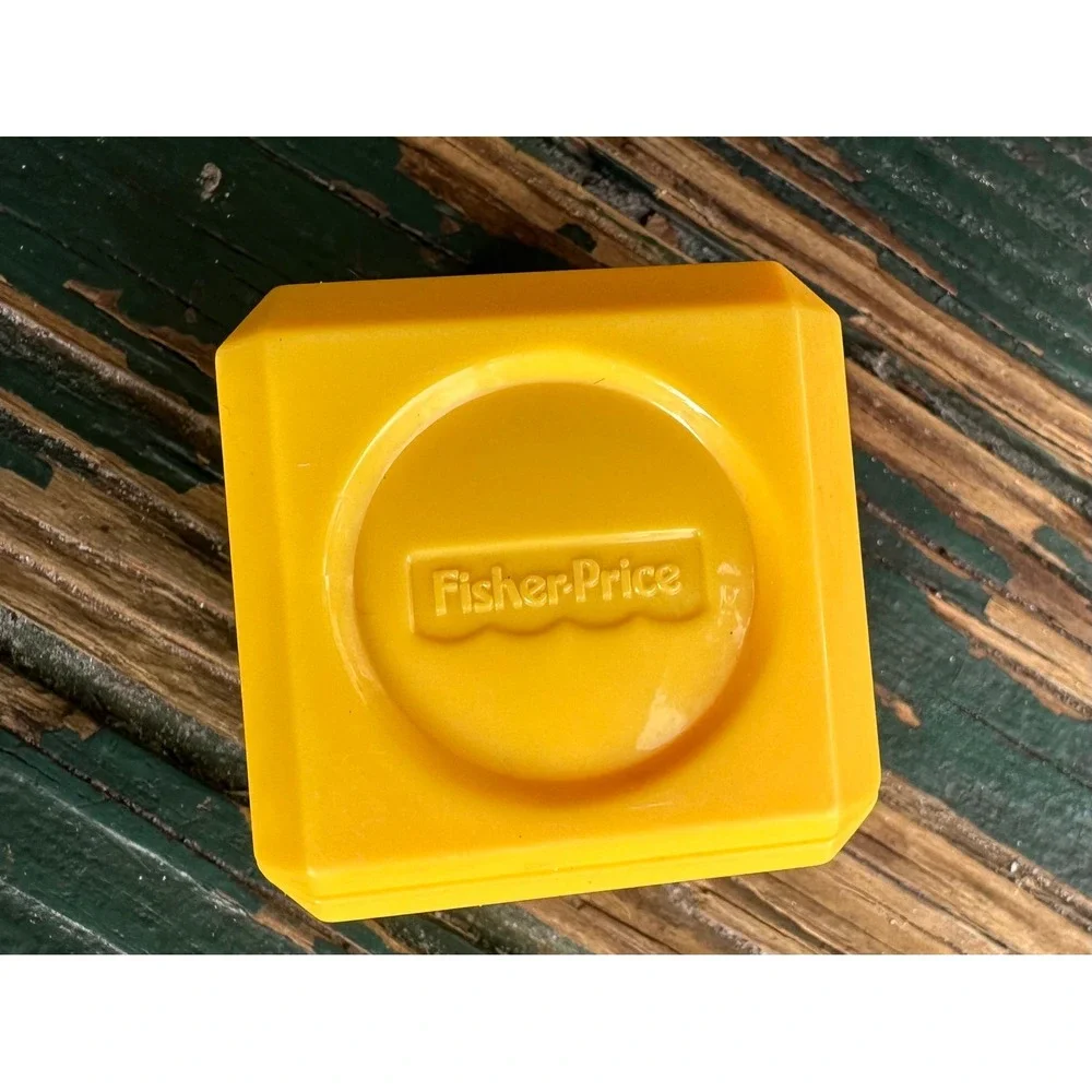 Fisher Price Yellow Activity Block Cat Smiley Face Sensory Toy 2017AN